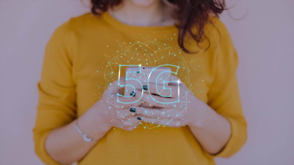 ZTE releases series of new 5G products and solutions at MWC 2022